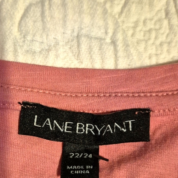 Lane Bryant women's size 22/24 medium pink lacy cut out sleeve shirt, NWT - Picture 2 of 6